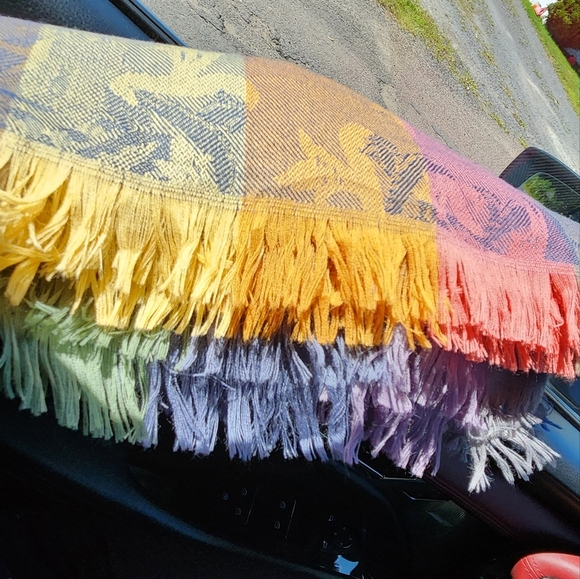 Large Multi-colour 100% Wool Scarf - Picture 2 of 10